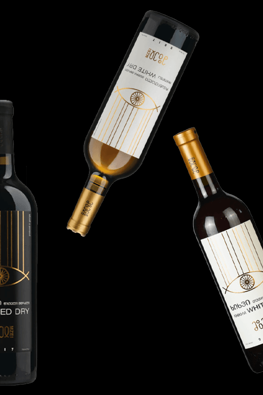 Wine Mzei-ს ბოთლების კოლექცია